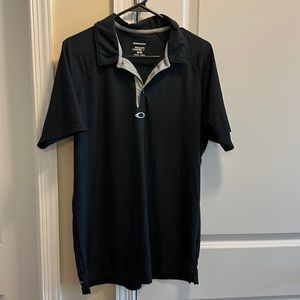 Oakley men’s golf shirt